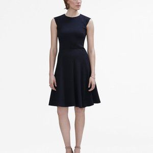 MM LaFleur Toi Dress in NAVY, Size 10